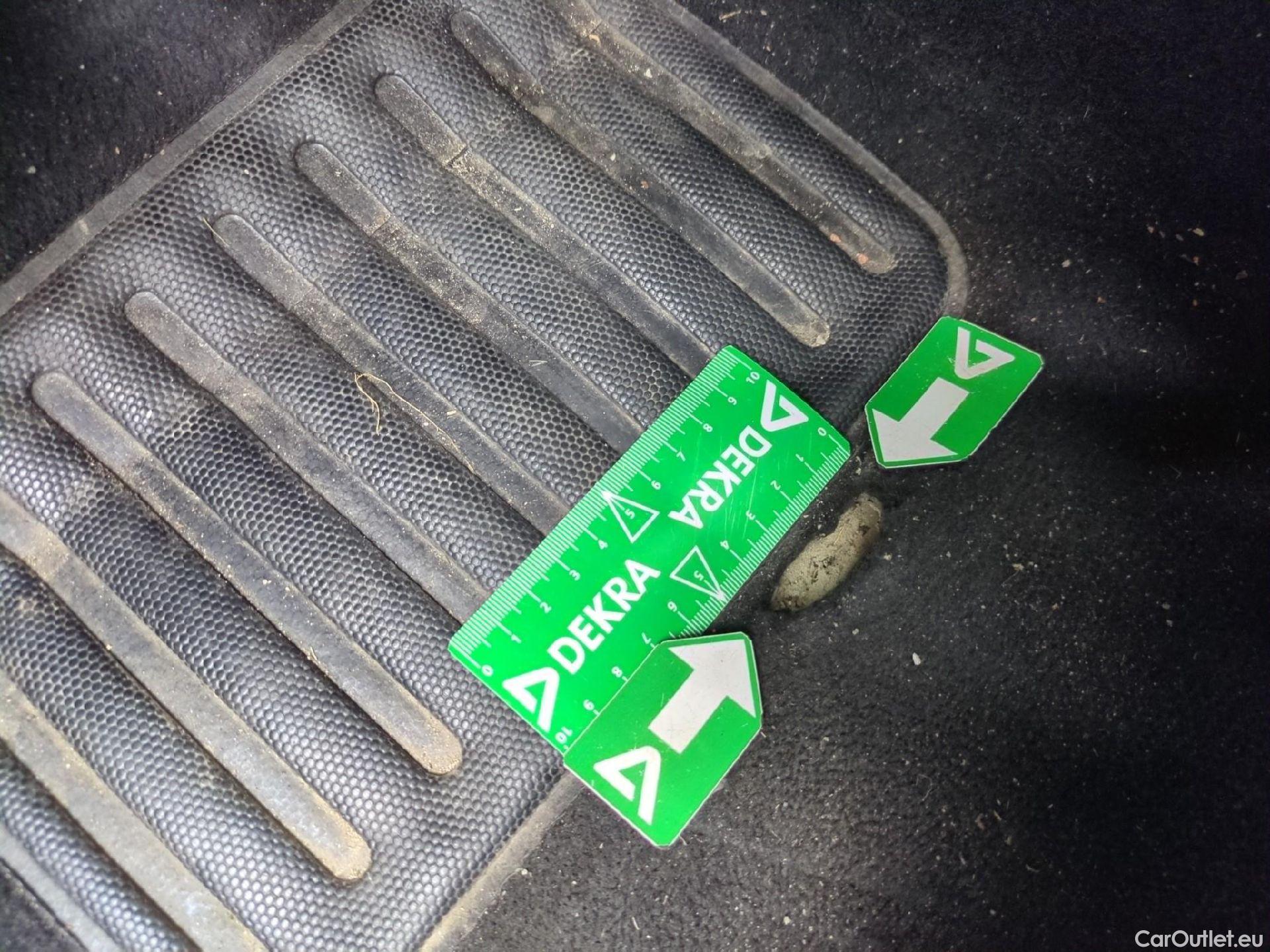  Citroen  C4 Cactus  Feel Business 1.5 BlueHDi 100CV BVM6 E6d #4