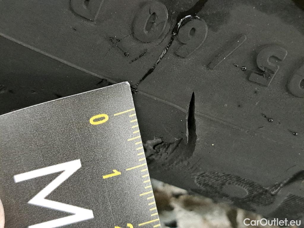  Citroen  C4 CITROEN  X / 2022 / 4P / Berline PureTech 130 S&S EAT8 Feel Pack #23