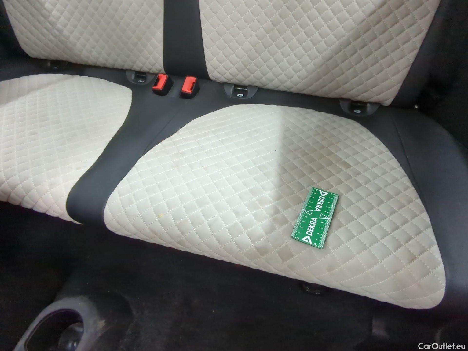  Fiat  500 FIAT  / 2015 / 3P / Berline 1.0 70ch BSG Dolcevita #3