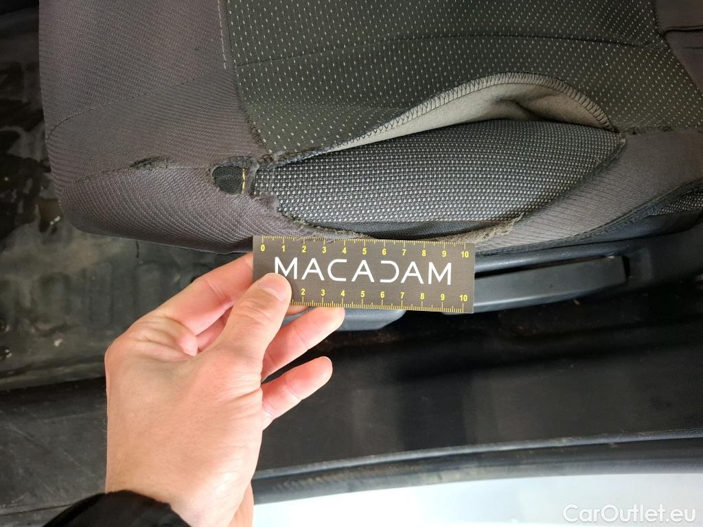  Citroen  C3  Société Feel 1.5 BlueHDI 100CV BVM5 E6dT #36