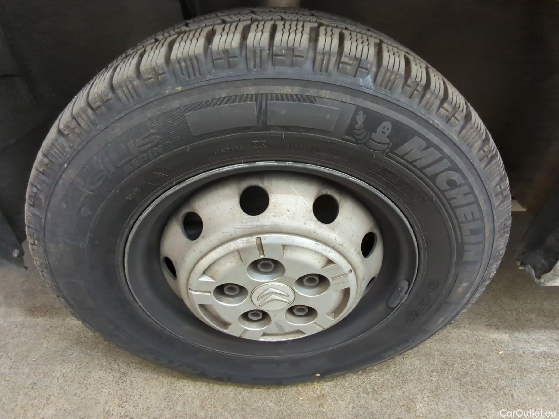  Citroen  Jumper  Fourgon Grand Volume 30 L2H2 Club BlueHDi 140 Start&Stop BlueHDi 140CV BVM6 E6dT #14