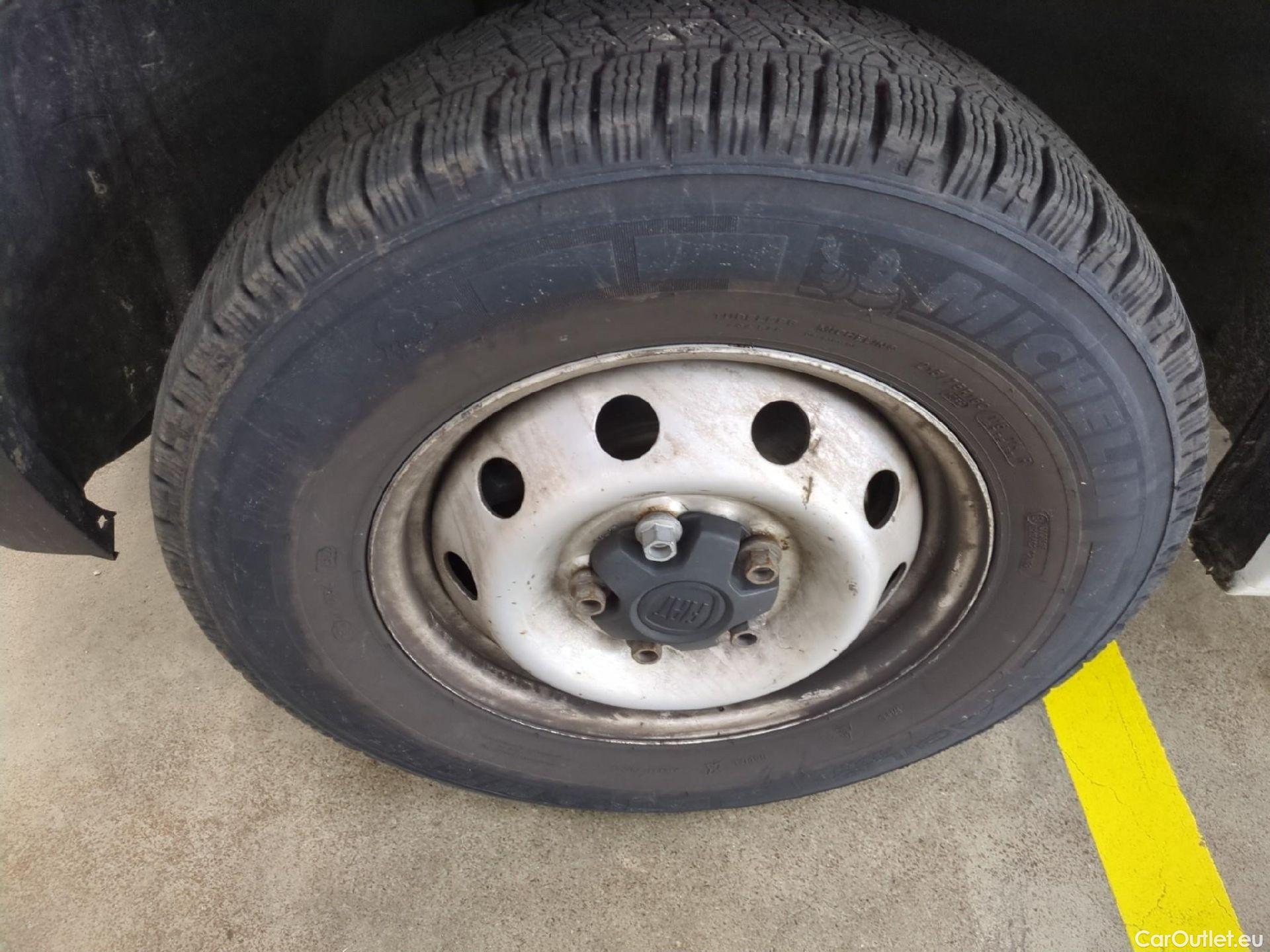  Fiat  Ducato FIAT  SC / 2014 / 2P / Châssis cabine 3.5 L 2.3 Multijet 130 Business #12