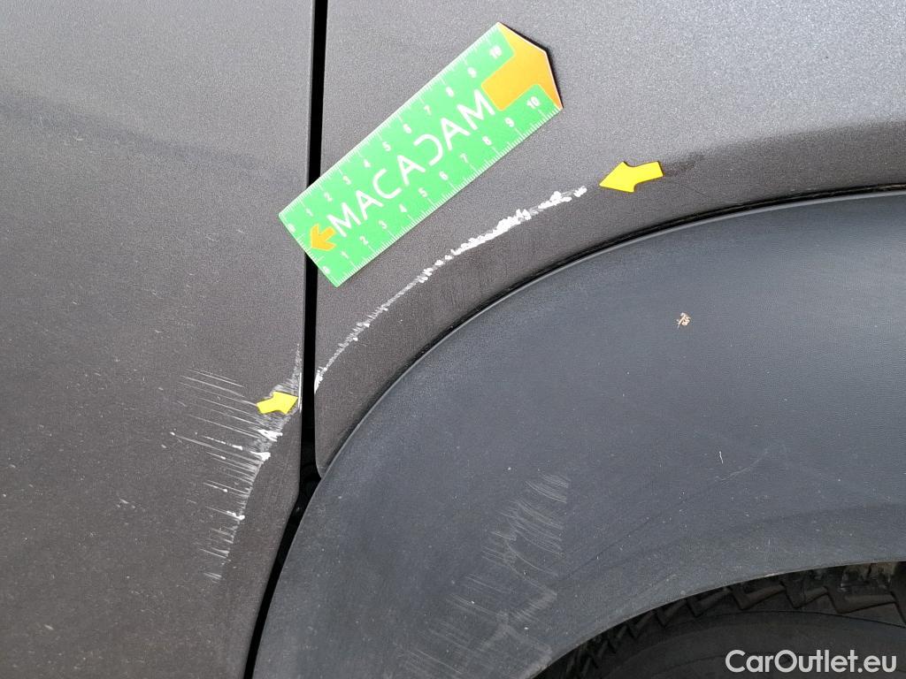  Citroen  C3 CITROEN  Aircross / 2017 / 5P / SUV BlueHDi 100 S&S BVM6 Feel Business #4