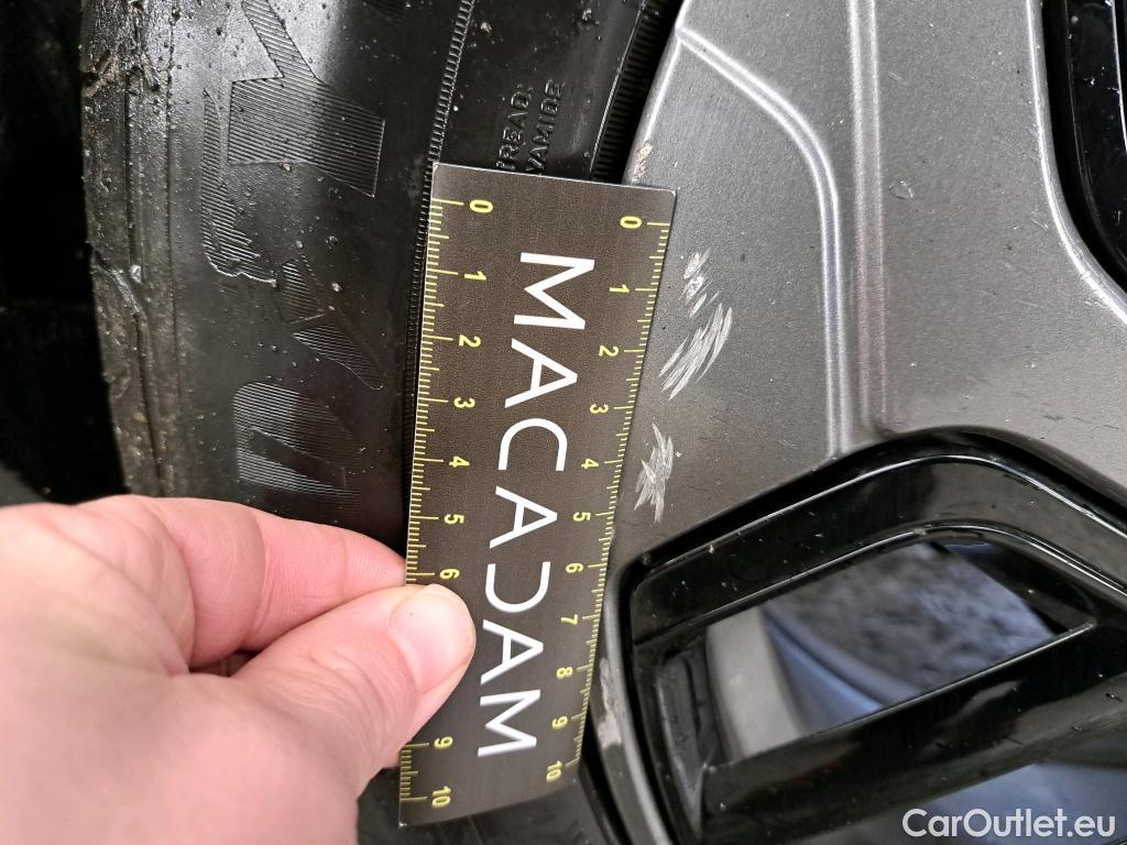  Citroen  C4 CITROEN  X / 2022 / 4P / Berline PureTech 130 S&S EAT8 Feel Pack #28