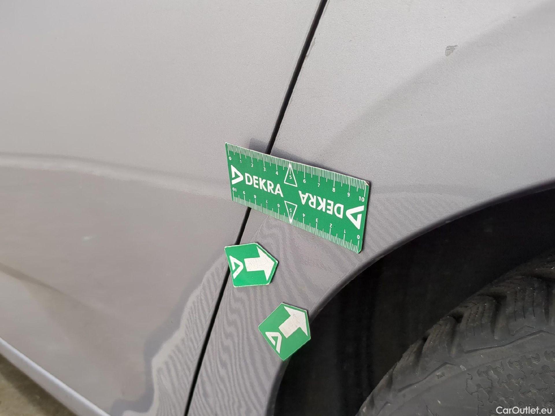  Peugeot  308  Allure Pack 1.5 HDi 130CV BVA8 E6d #28