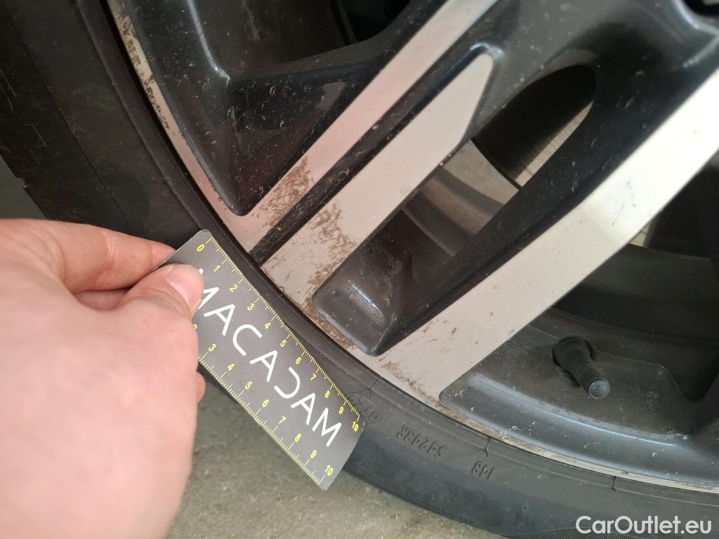  Peugeot  208  Allure Business 1.5 HDi 100CV BVM6 E6d #9