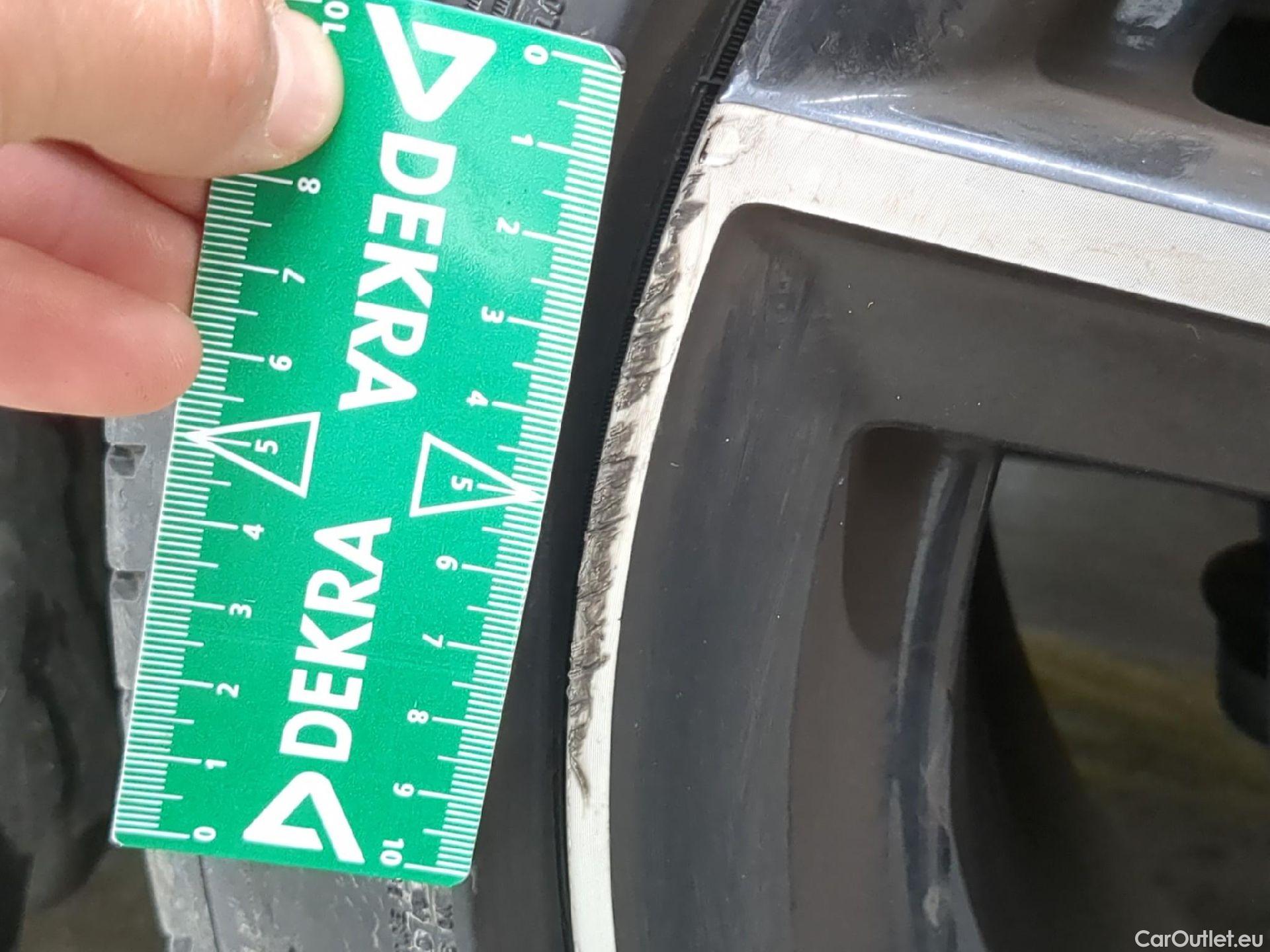  Peugeot  308  Allure Pack 1.5 HDi 130CV BVA8 E6d #5