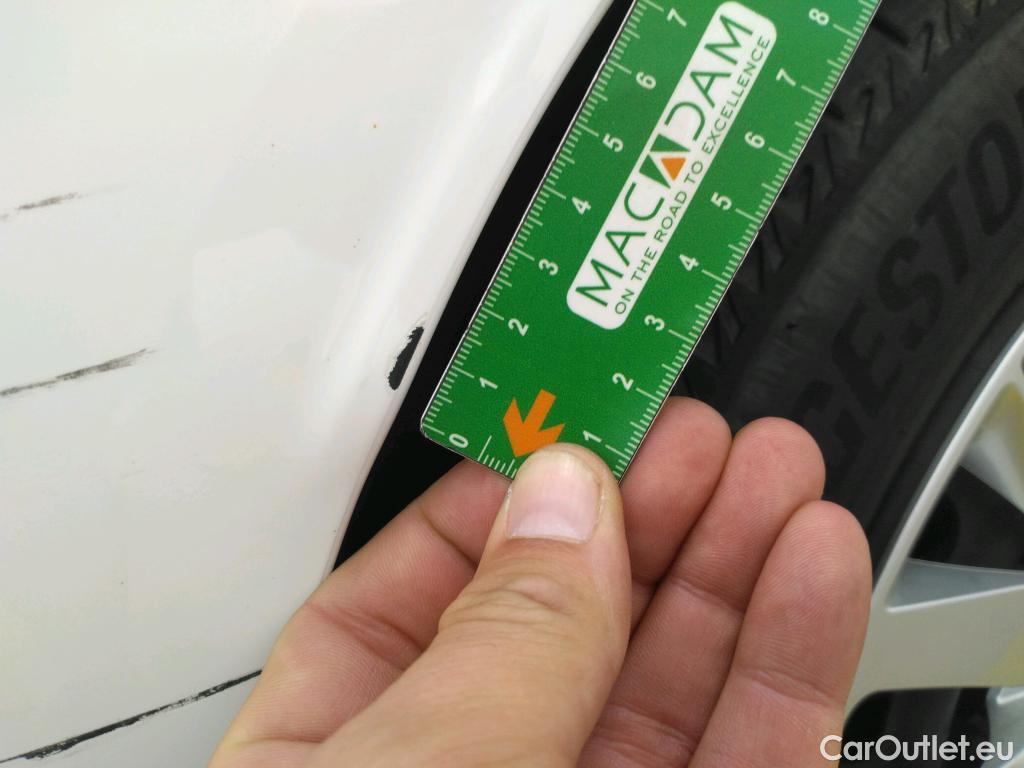  Peugeot  208  Premium 1.5 HDi 100CV BVM6 E6d #16