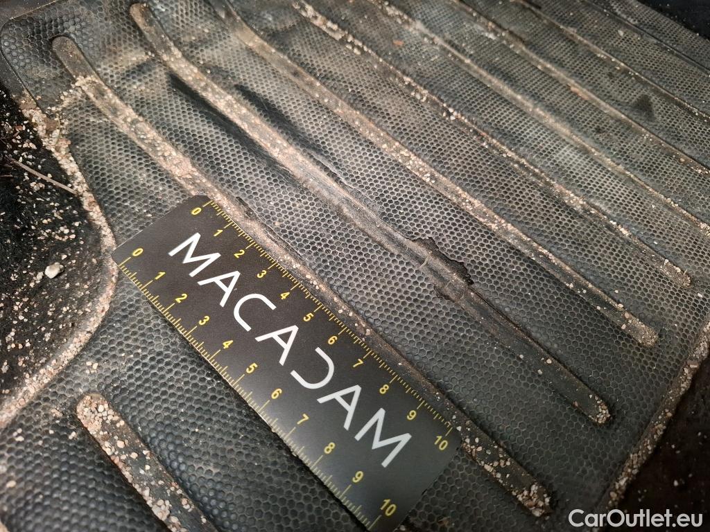  Peugeot  208  Allure Business 1.5 HDi 100CV BVM6 E6d #12