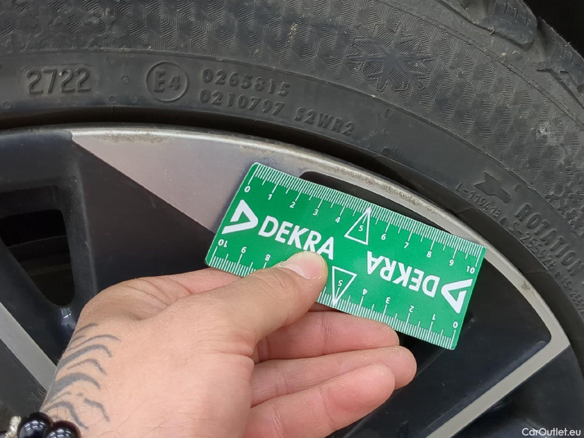  Peugeot  308  Allure Pack 1.5 HDi 130CV BVA8 E6d #16