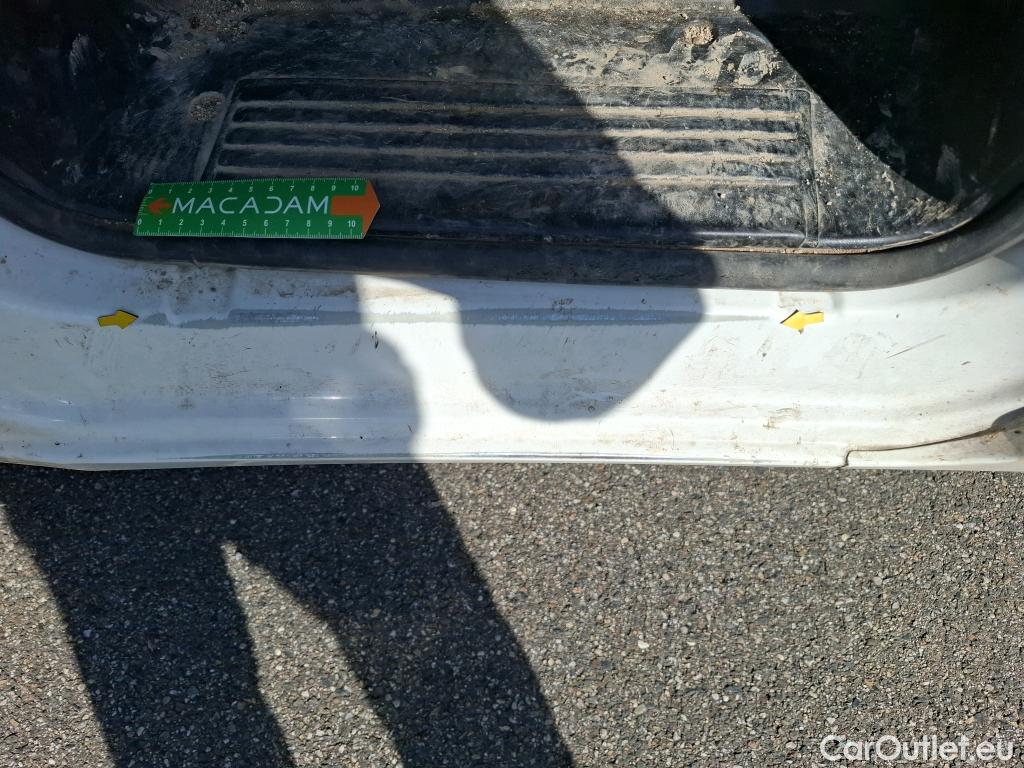  Peugeot  Boxer PEUGEOT  VU 4p Fourgon BLUEHDI 110 PREMIUM 330 L2H2 #36