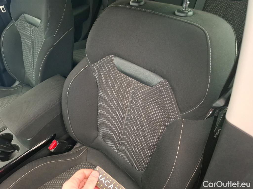  Renault  Kadjar RENAULT   2018  5P  Crossover Business TCe 140 EDC FAP  21 #20