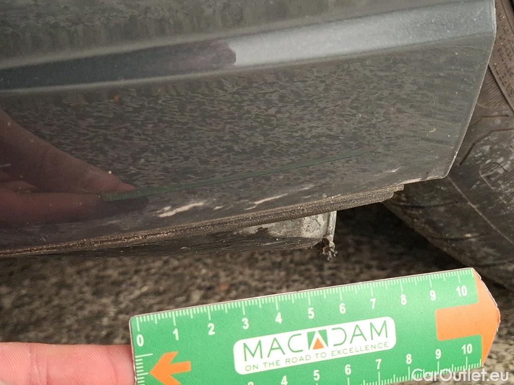  Volkswagen  Golf  VIII Berline Life Plus 2.0 TDI 115CV BVA7 E6d #12