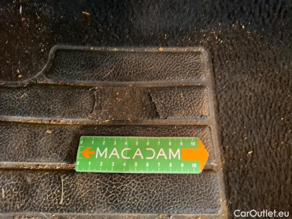  Renault  Megane  IV Berline 5 ptes. Business 1.5 dCi 115CV BVM6 E6d #2