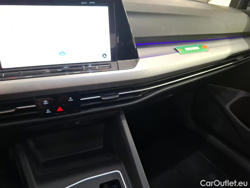  Volkswagen  Golf  VIII Berline Life Plus 2.0 TDI 115CV BVA7 E6d #29