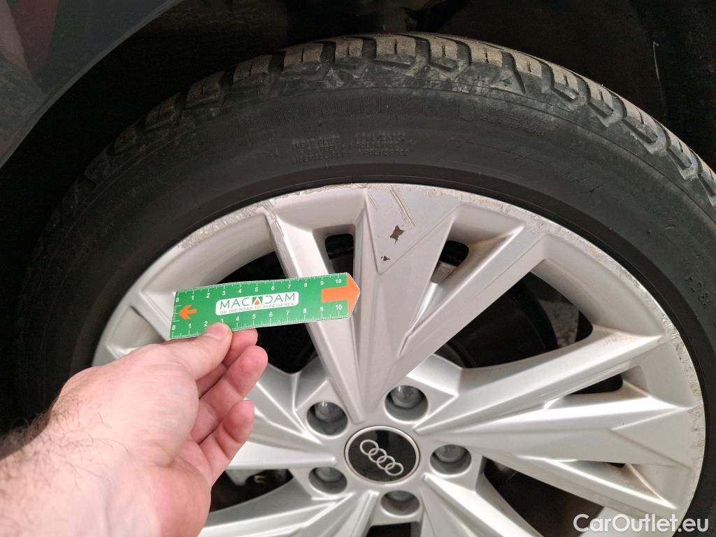  Audi  A3 AUDI  Sportback / 2020 / 5P / Berline 40 TFSI e 204 S Tronic Design Luxe #33