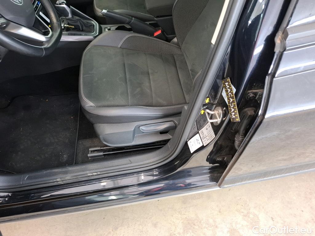  Volkswagen  Taigo  Style 1.0 TSI 110CV BVA7 E6d #18