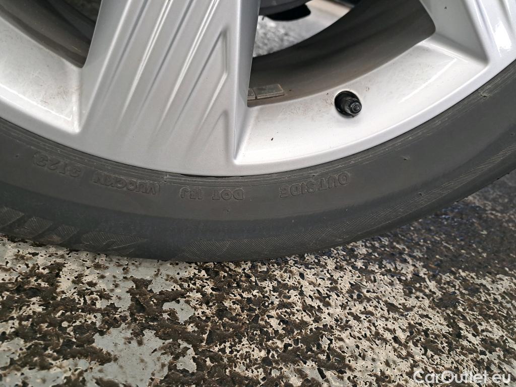  Audi  Q4 E-Tron Q4 40 e-tron Executive 82kWh BVA #9