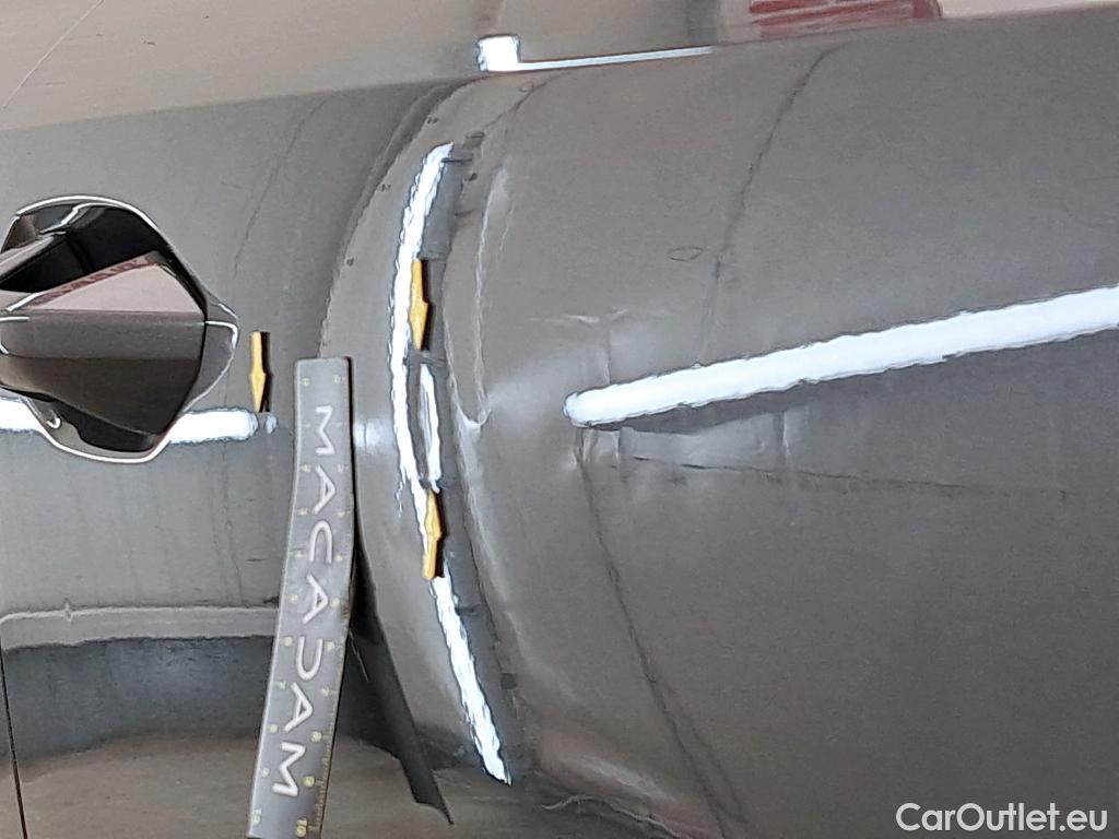  Audi  A3 AUDI  Sportback / 2020 / 5P / Berline 35 TFSI 150 MHEV S Tronic S Line #36