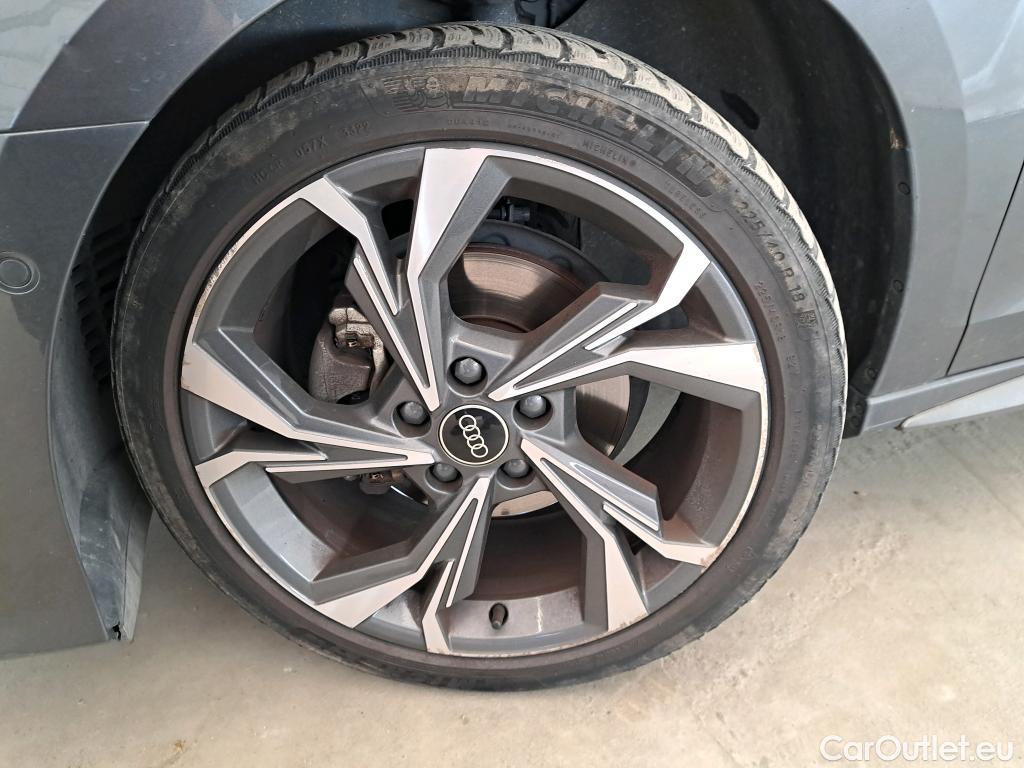  Audi  A3 AUDI  Sportback / 2020 / 5P / Berline 35 TFSI 150 MHEV S Tronic S Line #15