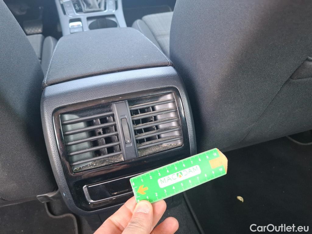  Volkswagen  Passat  Break Business 1.5 TSI 150CV BVA7 E6d #17