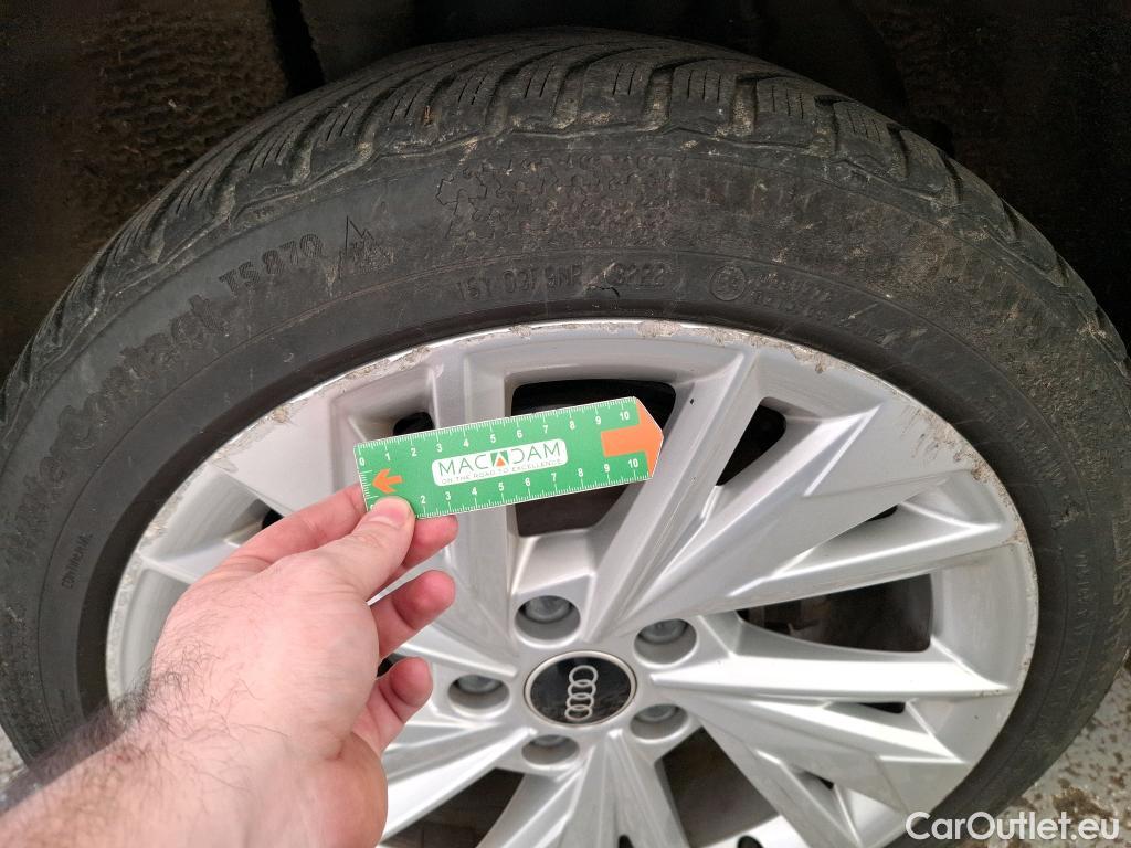  Audi  A3 AUDI  Sportback / 2020 / 5P / Berline 40 TFSI e 204 S Tronic Design Luxe #38