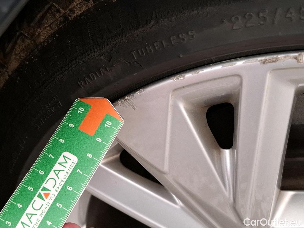  Audi  A3 AUDI  Sportback / 2020 / 5P / Berline 40 TFSI e 204 S Tronic Design Luxe #20