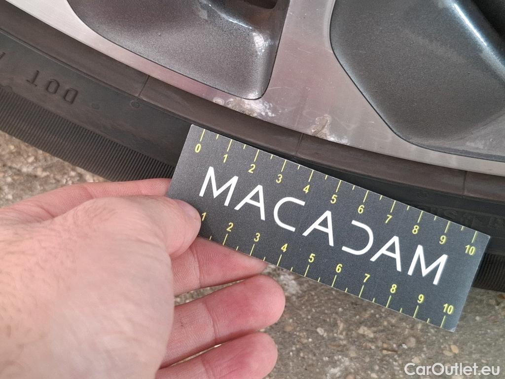  Audi  E-TRON AUDI  Sportback / 2019 / 5P / SUV 55 Quattro Avus #12