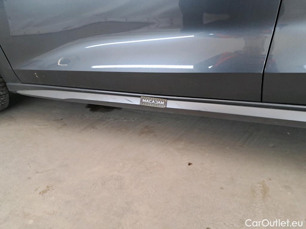  Audi  A3 AUDI  Sportback / 2020 / 5P / Berline 35 TFSI 150 MHEV S Tronic S Line #19