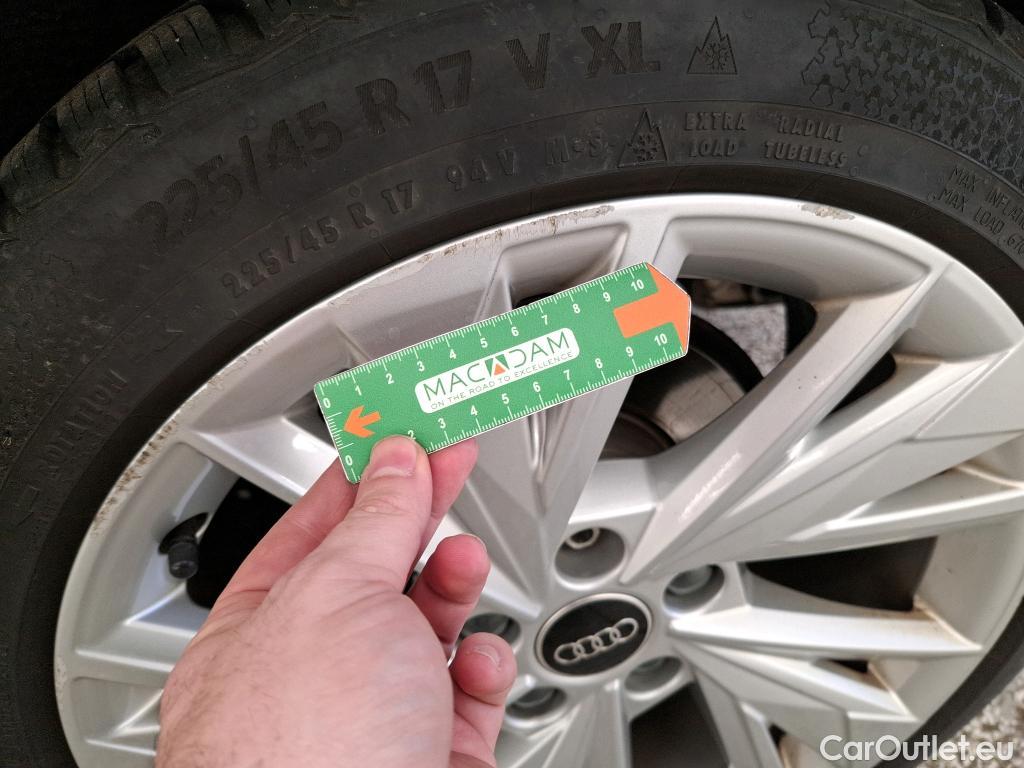  Audi  A3 AUDI  Sportback / 2020 / 5P / Berline 40 TFSI e 204 S Tronic Design Luxe #41