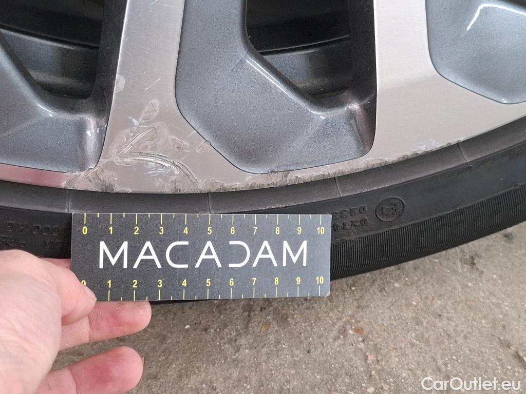  Audi  E-TRON AUDI  Sportback / 2019 / 5P / SUV 55 Quattro Avus #20