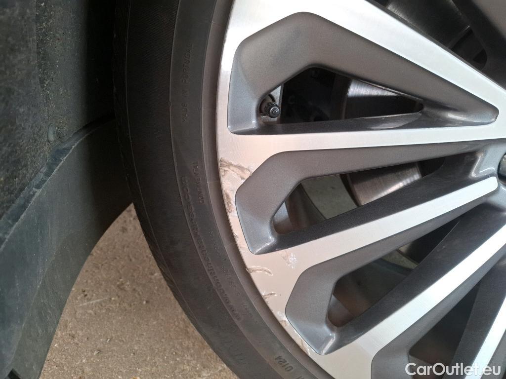  Audi  E-TRON AUDI  Sportback / 2019 / 5P / SUV 55 Quattro Avus #62