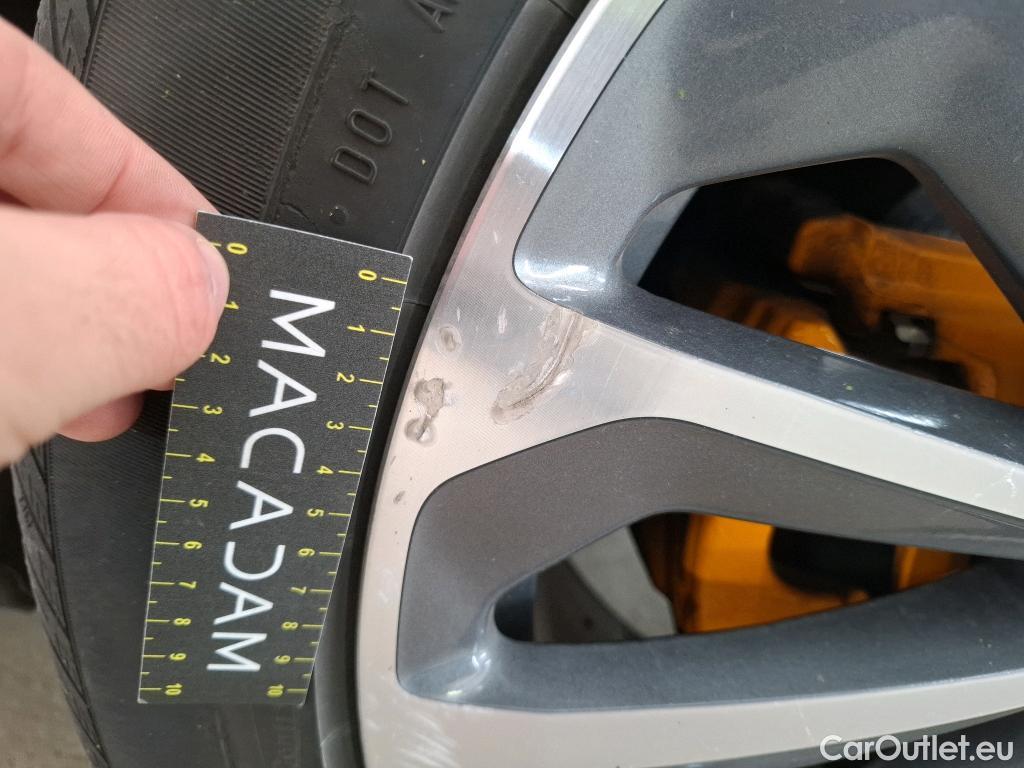  Audi  E-TRON AUDI  Sportback / 2019 / 5P / SUV 55 Quattro Avus #18