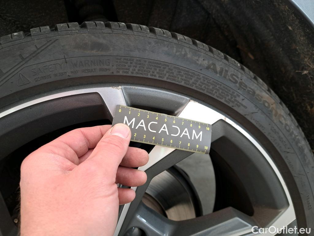  Audi  A3 AUDI  Sportback / 2020 / 5P / Berline 35 TFSI 150 MHEV S Tronic S Line #29