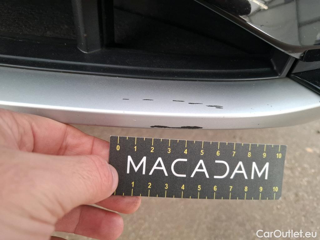  Audi  E-TRON AUDI  Sportback / 2019 / 5P / SUV 55 Quattro Avus #50