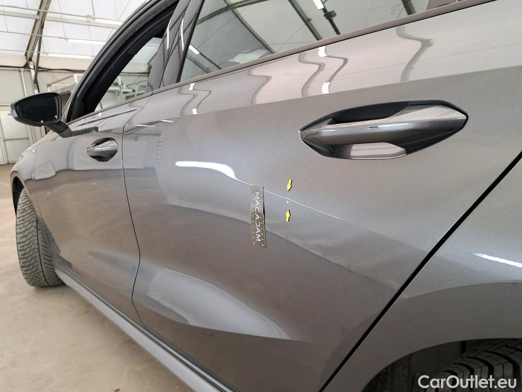  Audi  A3 AUDI  Sportback / 2020 / 5P / Berline 35 TFSI 150 MHEV S Tronic S Line #37