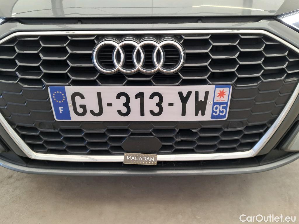  Audi  A3 AUDI  Sportback / 2020 / 5P / Berline 35 TFSI 150 MHEV S Tronic S Line #1