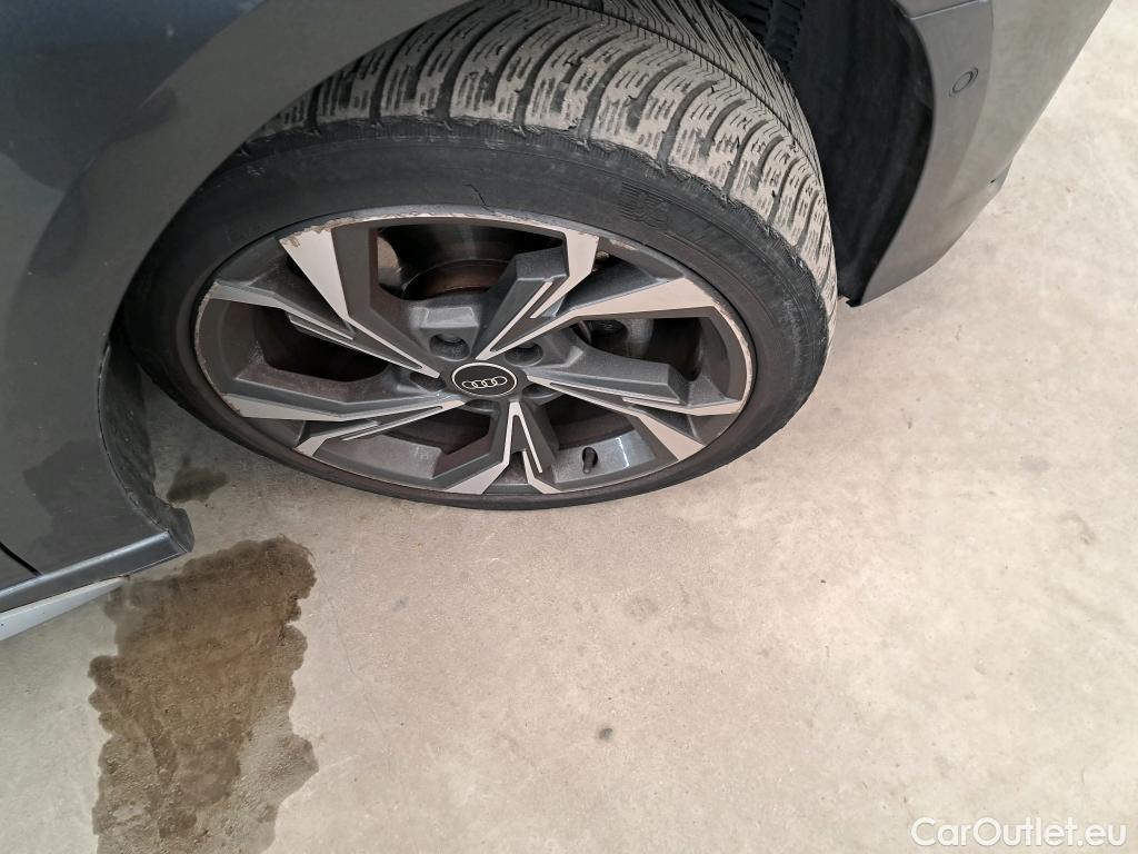  Audi  A3 AUDI  Sportback / 2020 / 5P / Berline 35 TFSI 150 MHEV S Tronic S Line #22