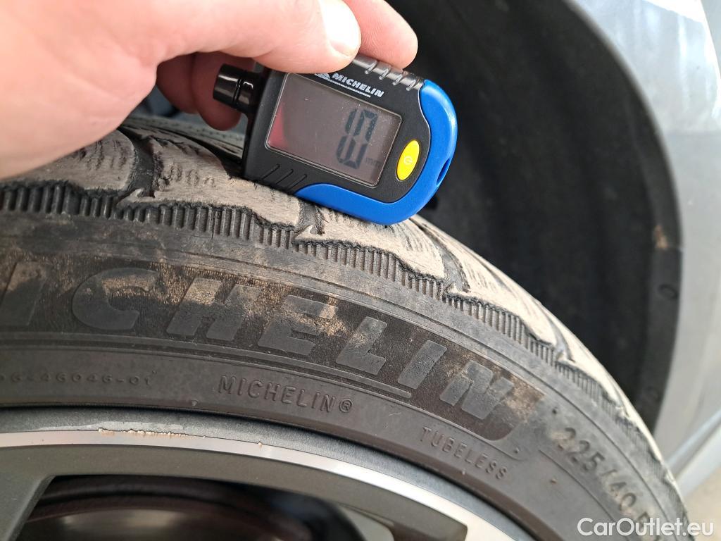  Audi  A3 AUDI  Sportback / 2020 / 5P / Berline 35 TFSI 150 MHEV S Tronic S Line #16