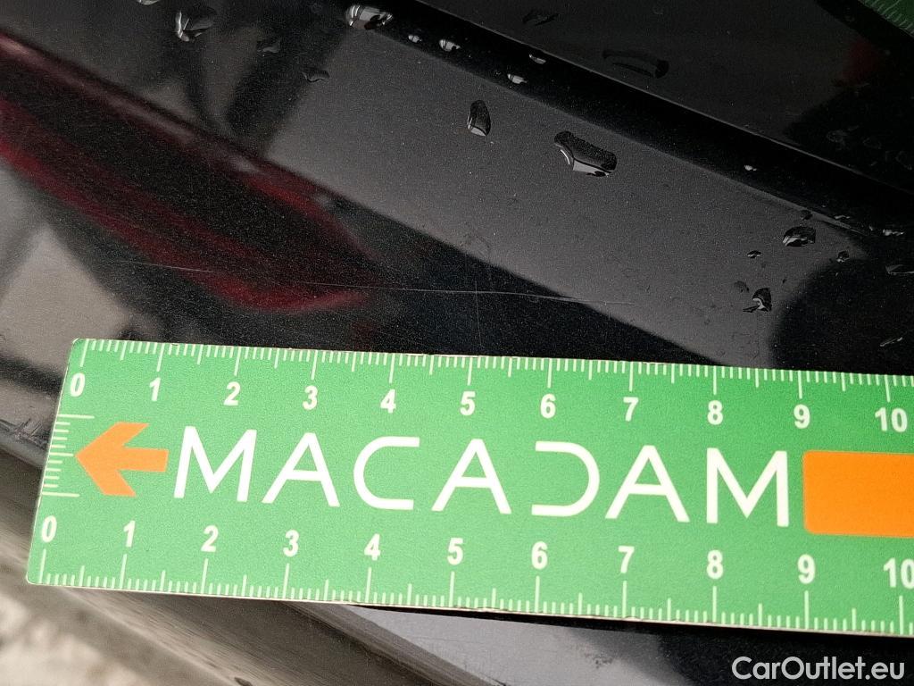  Bmw  Serie 3 BMW Série 3 Touring / 2019 / 5P / Break 320e 204ch Luxury BVA8 Hybride #23