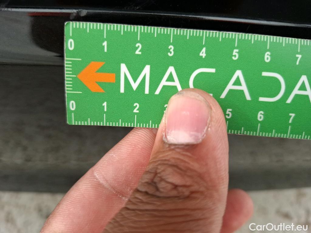  Bmw  Serie 3 BMW Série 3 Touring / 2019 / 5P / Break 320e 204ch Luxury BVA8 Hybride #20