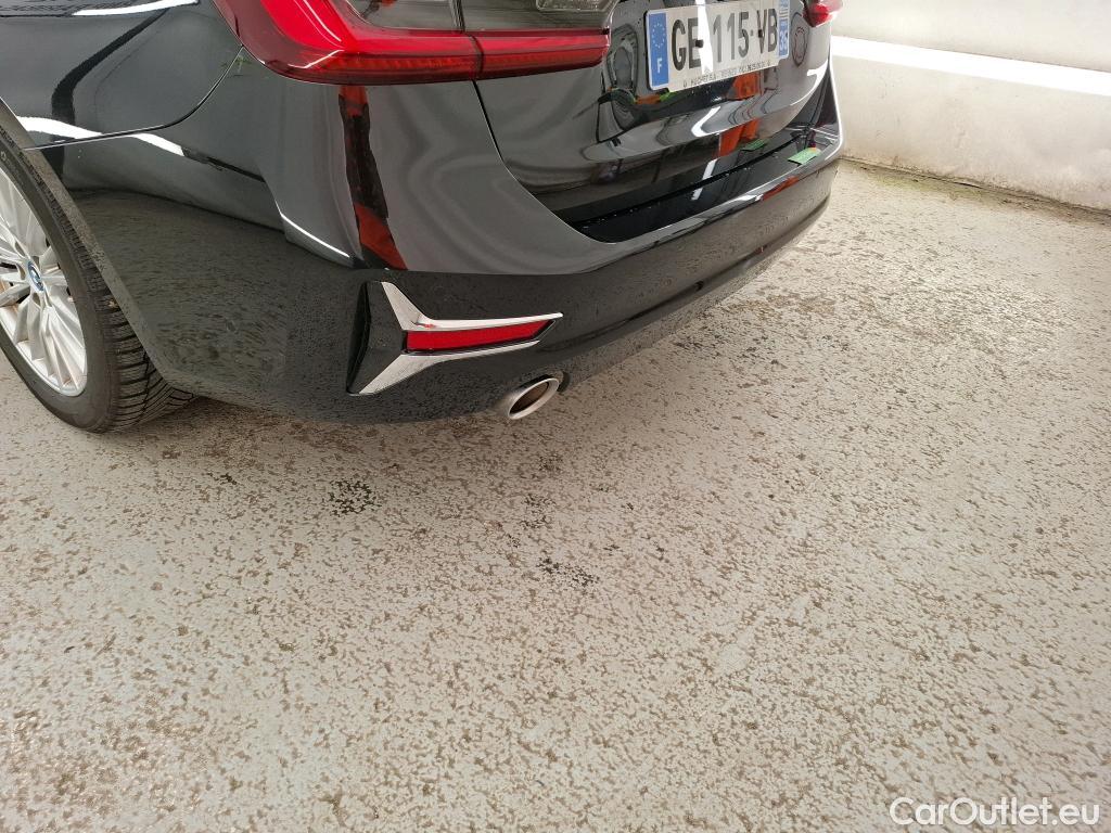  Bmw  Serie 3 BMW Série 3 Touring / 2019 / 5P / Break 320e 204ch Luxury BVA8 Hybride #18