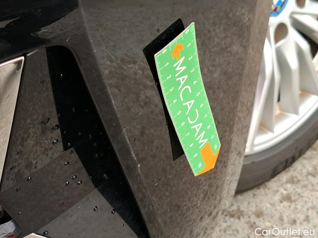  Bmw  Serie 3 BMW Série 3 Touring / 2019 / 5P / Break 320e 204ch Luxury BVA8 Hybride #14