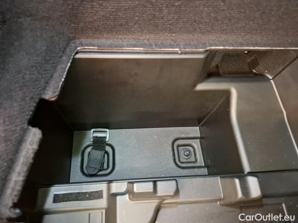  Bmw  Serie 3 BMW Série 3 Touring / 2019 / 5P / Break 320e 204ch Luxury BVA8 Hybride #1