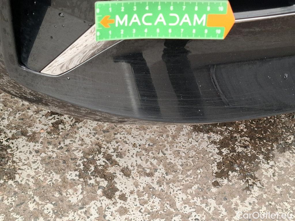  Bmw  Serie 3 BMW Série 3 Touring / 2019 / 5P / Break 320e 204ch Luxury BVA8 Hybride #17