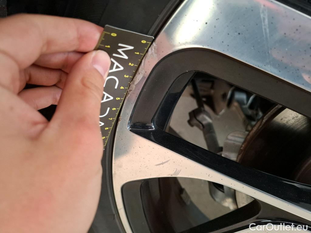  Bmw  I3  BMW / 2017 / 5P / Berline 120 Ah Atelier #12