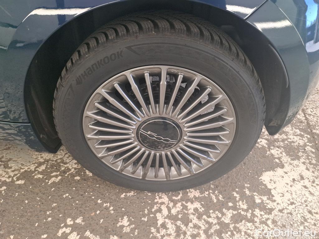  Fiat  500 FIAT   2020  3P  Berline 42kWh Icône #14