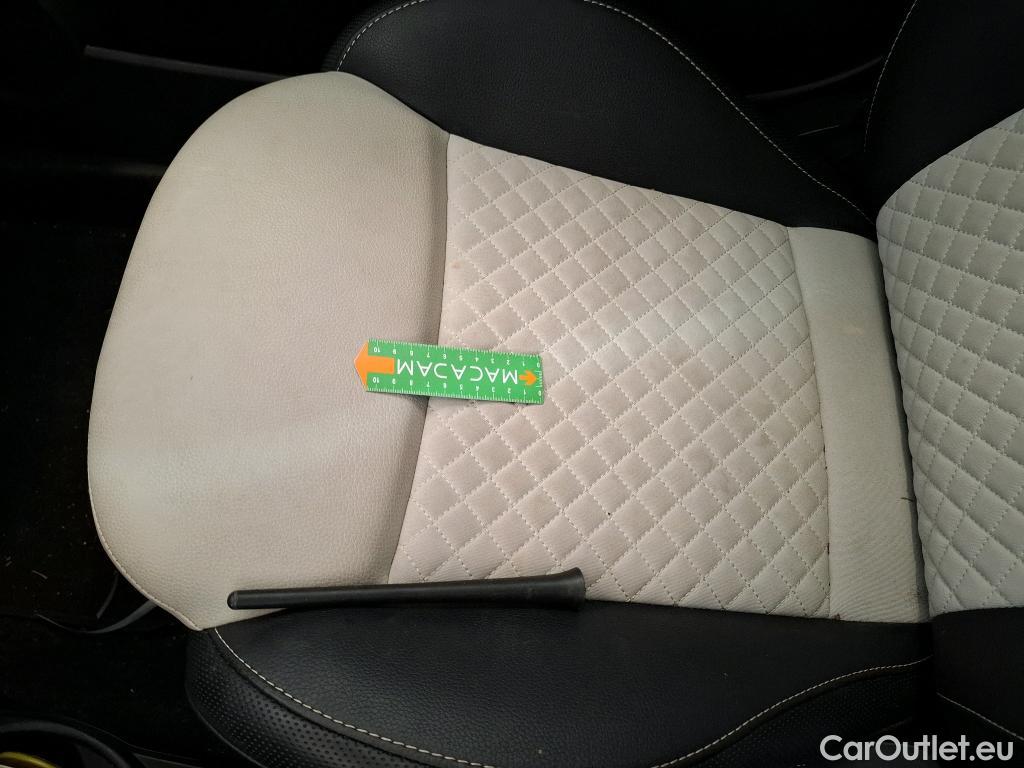  Fiat  500 FIAT  / 2015 / 3P / Berline 1.0 70ch BSG Star #60