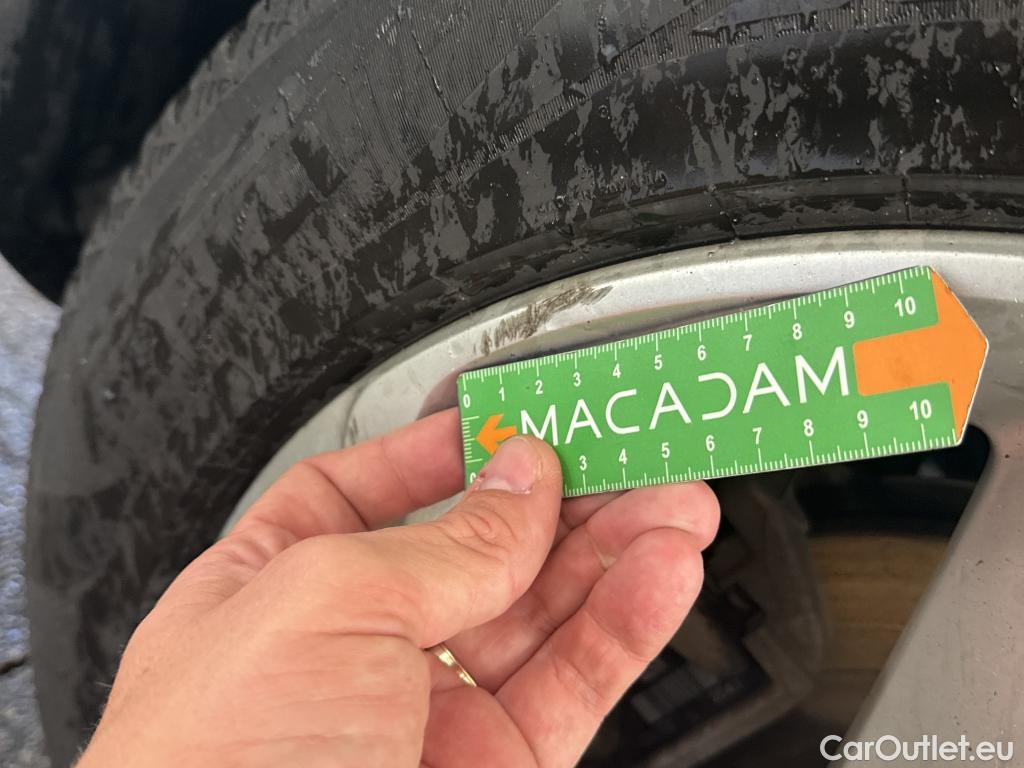  Citroen  C5 CITROEN  Aircross  2018  5P  SUV Hybrid 225 ëEAT8 Business #15