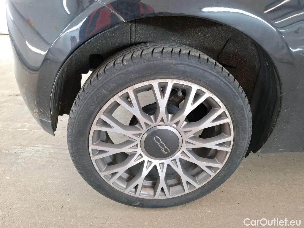  Fiat  500 FIAT  / 2015 / 3P / Berline 1.0 70ch BSG Star #33